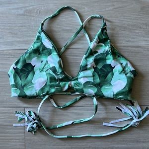 Midori Bikini Top